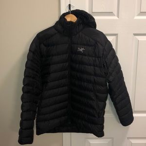 Arc’teryx Cerium LT Hoody Mens size XL
